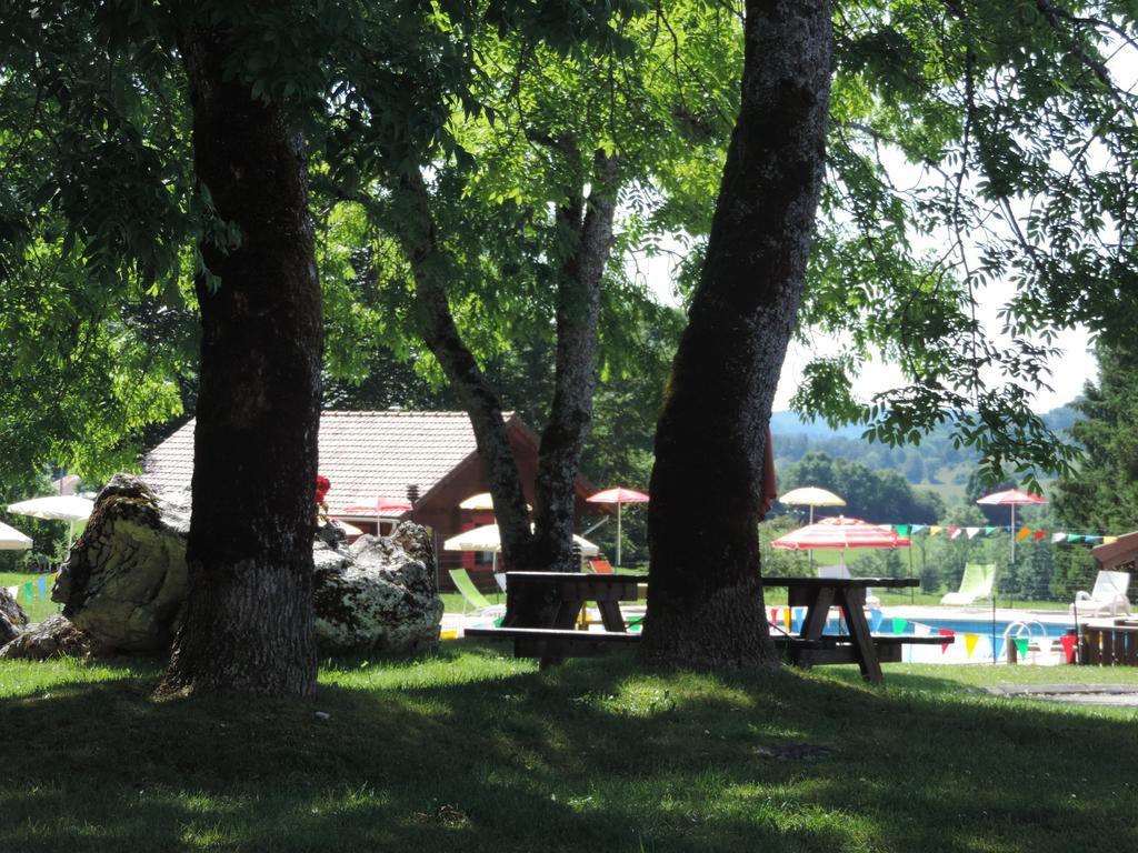Hotel Le Grand Chalet Foncine-le-Haut Luaran gambar