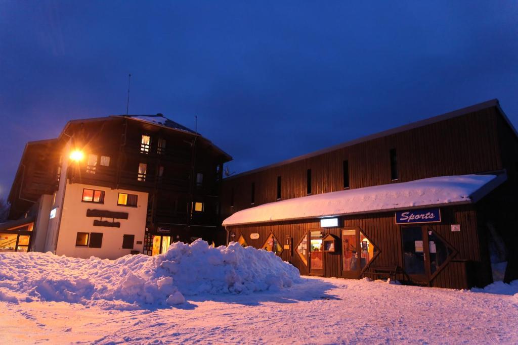Hotel Le Grand Chalet Foncine-le-Haut Luaran gambar